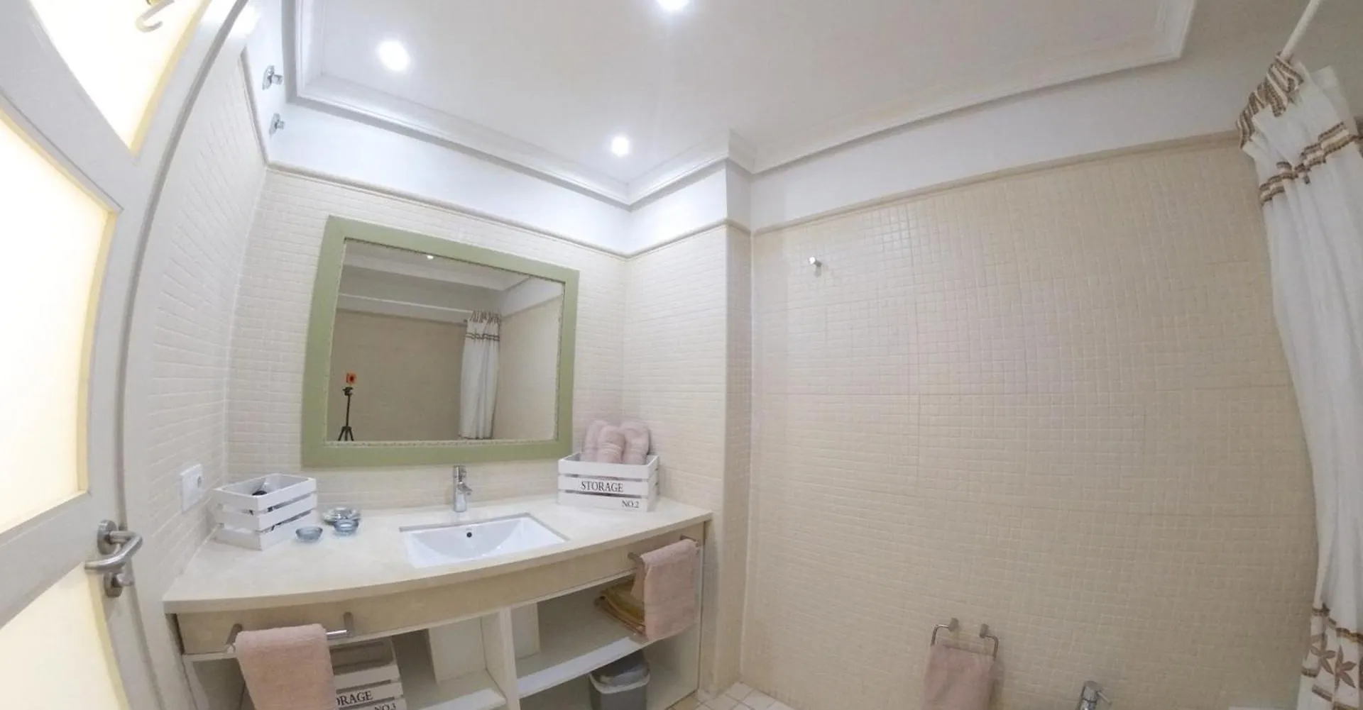 Spacious 2 Beds Appt With Pool In A Large Complex Puerto de Santiago  Apartment Puerto de Santiago (Tenerife)