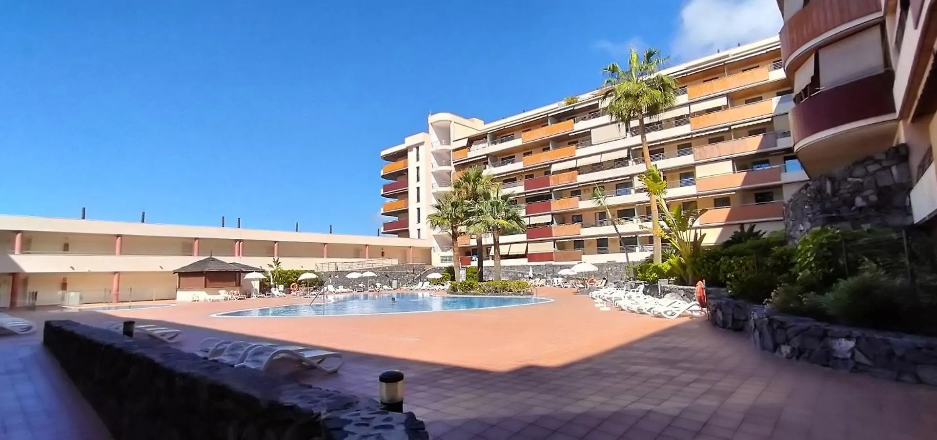 Spacious 2 Beds Appt With Pool In A Large Complex Puerto de Santiago  Apartment