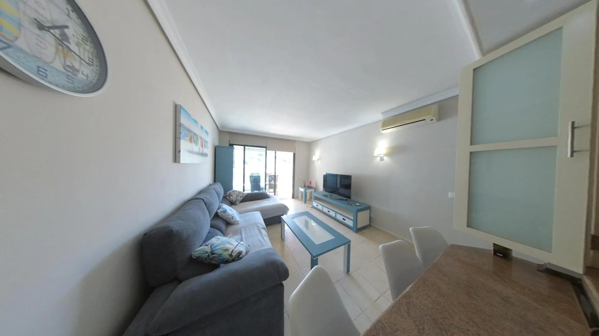 Spacious 2 Beds Appt With Pool In A Large Complex Puerto de Santiago  0*, Puerto de Santiago (Tenerife)